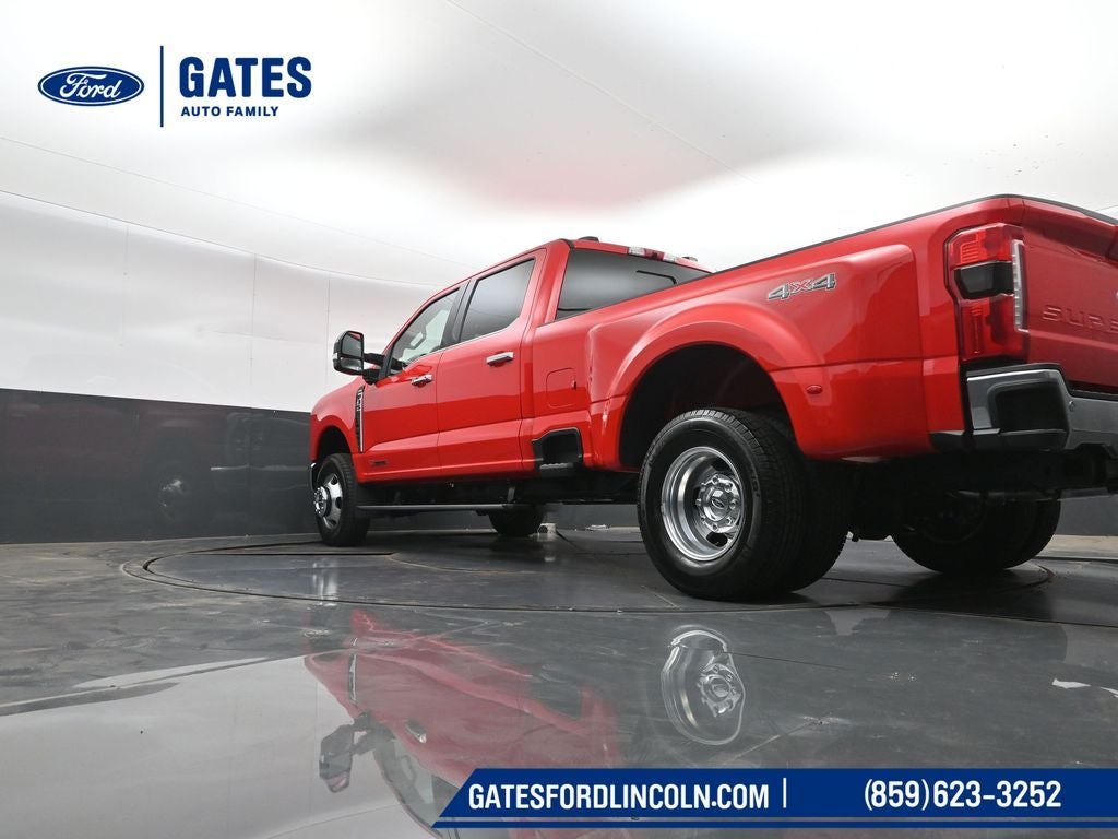 2026 Ford F-350SD Lariat DRW
