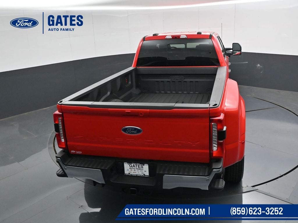 2026 Ford F-350SD Lariat DRW