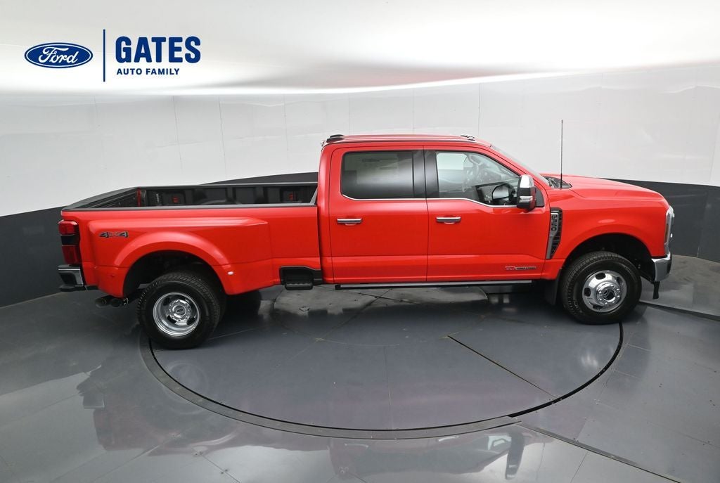 2026 Ford F-350SD Lariat DRW