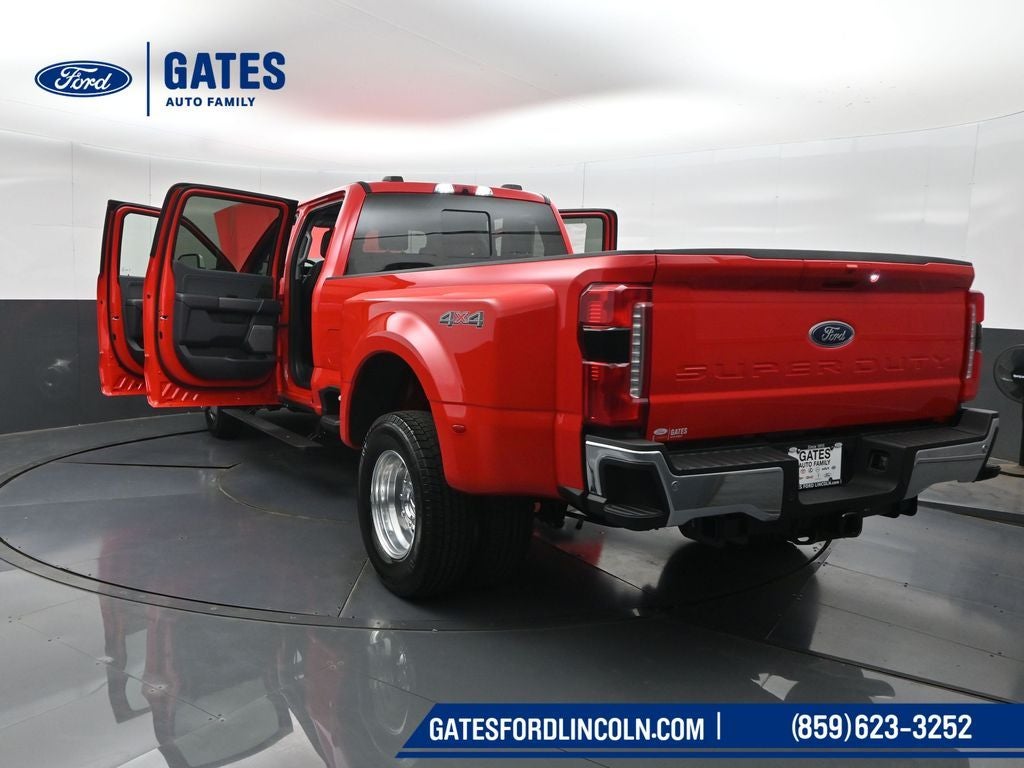 2026 Ford F-350SD Lariat DRW