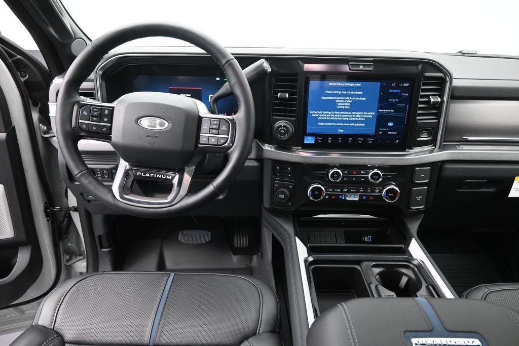 2026 Ford F-350SD Platinum DRW