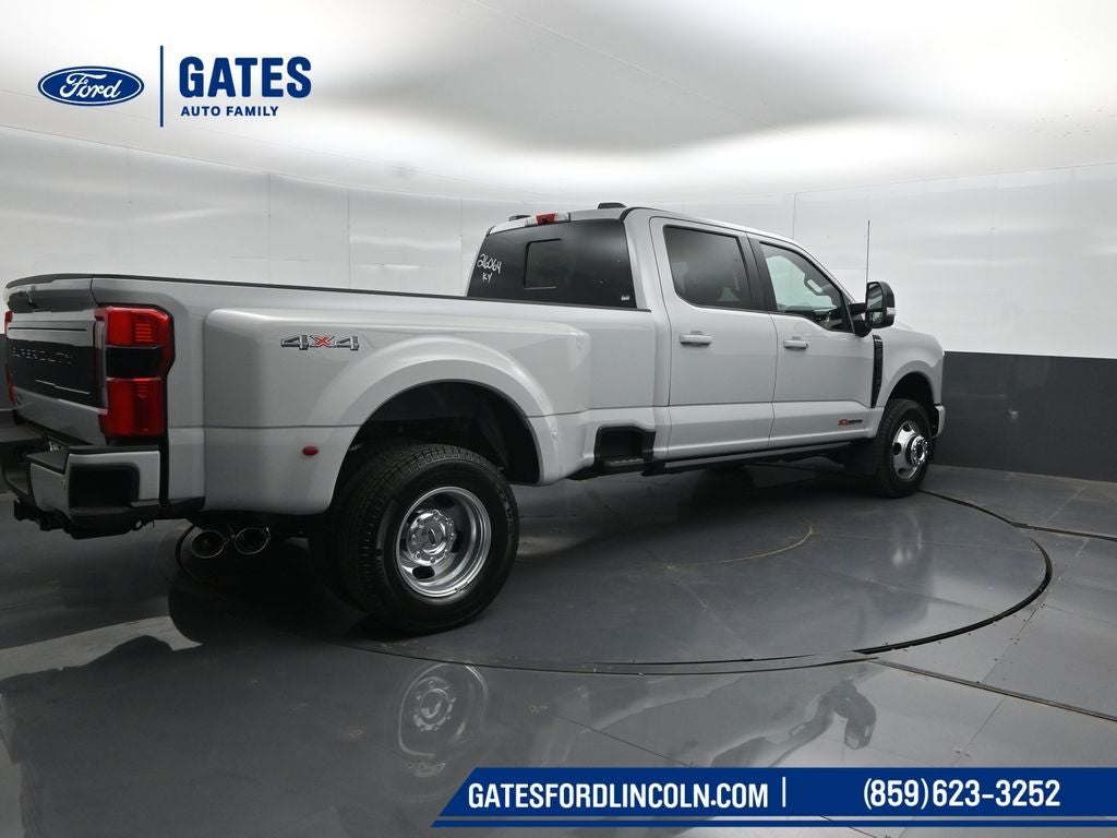 2026 Ford F-350SD Platinum DRW