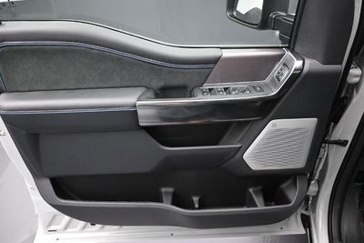 2026 Ford F-350SD Platinum DRW