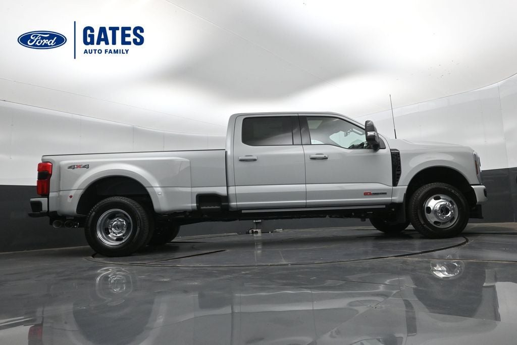 2026 Ford F-350SD Platinum DRW