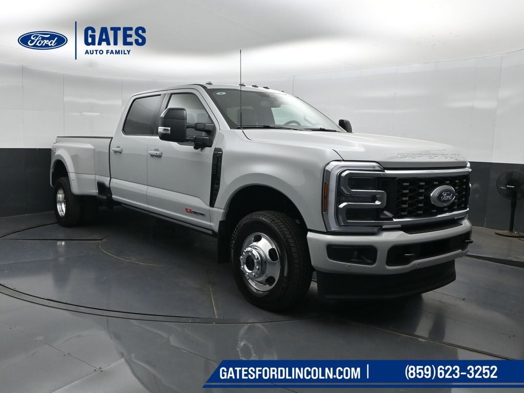 2026 Ford F-350SD Platinum DRW