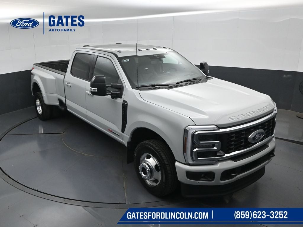 2026 Ford F-350SD Platinum DRW
