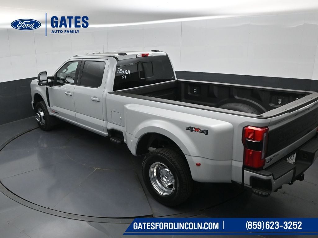 2026 Ford F-350SD Platinum DRW