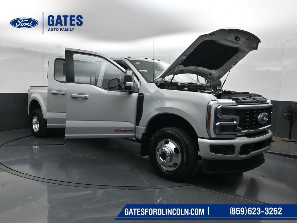 2026 Ford F-350SD Platinum DRW