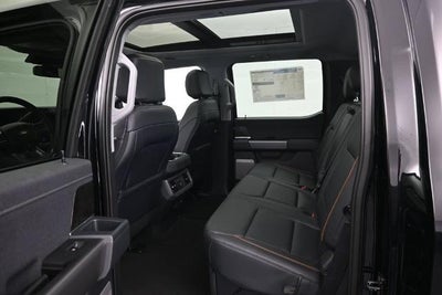 2027 Ford F-350SD Lariat DRW