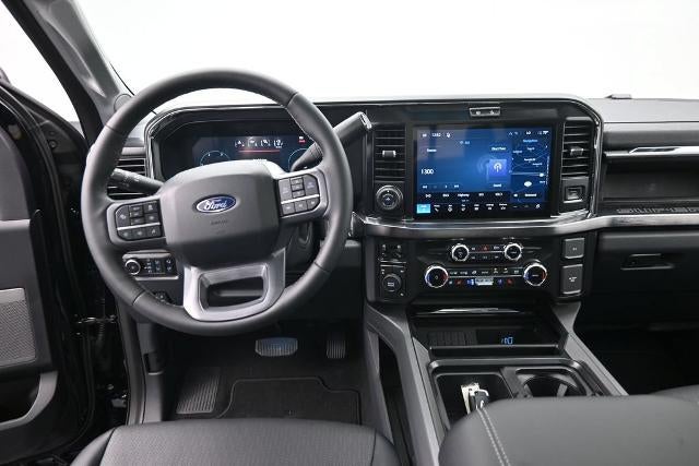 2027 Ford F-350SD Lariat DRW