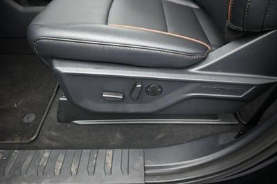 2027 Ford F-350SD Lariat DRW