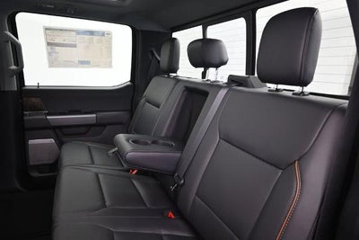 2027 Ford F-350SD Lariat DRW