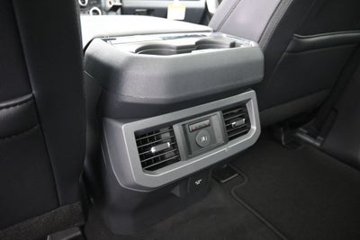 2027 Ford F-350SD Lariat DRW