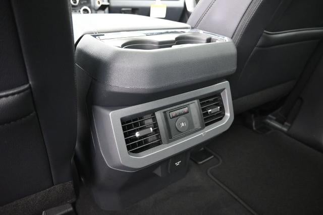 2027 Ford F-350SD Lariat DRW