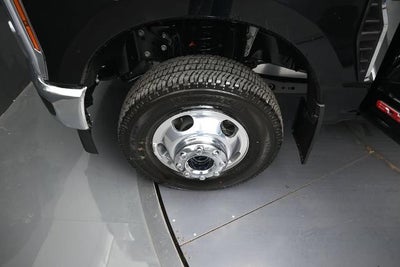 2027 Ford F-350SD Lariat DRW