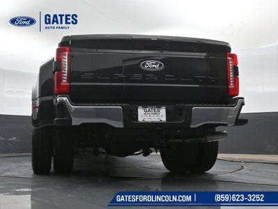 2027 Ford F-350SD Lariat DRW