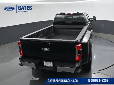 2027 Ford F-350SD Lariat DRW