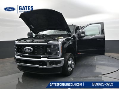 2027 Ford F-350SD Lariat DRW