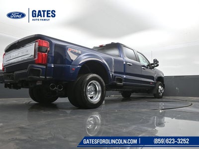 2027 Ford F-350SD Platinum DRW