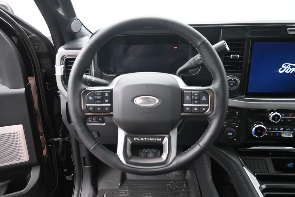 2026 Ford F-350SD Platinum DRW