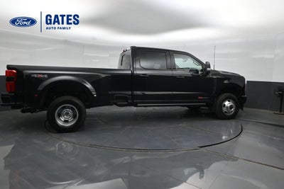 2026 Ford F-350SD Platinum DRW