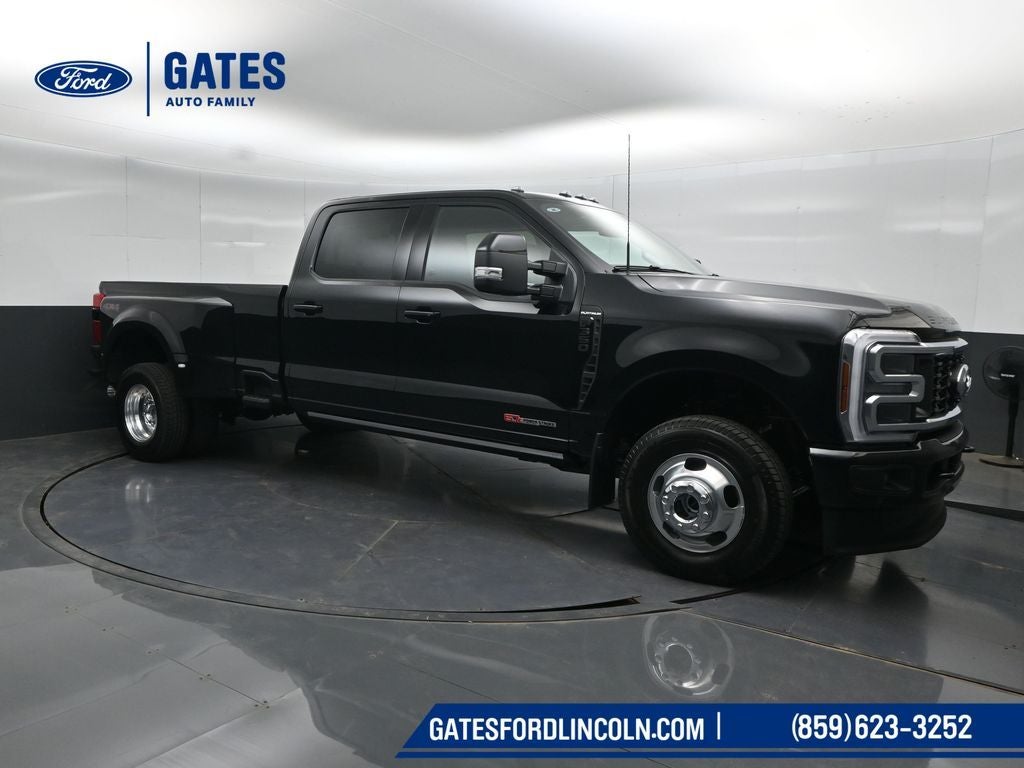 2026 Ford F-350SD Platinum DRW