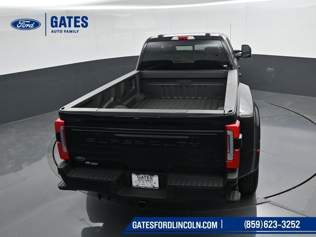 2026 Ford F-350SD Platinum DRW