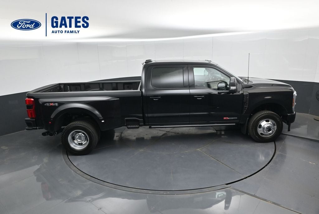 2026 Ford F-350SD Platinum DRW