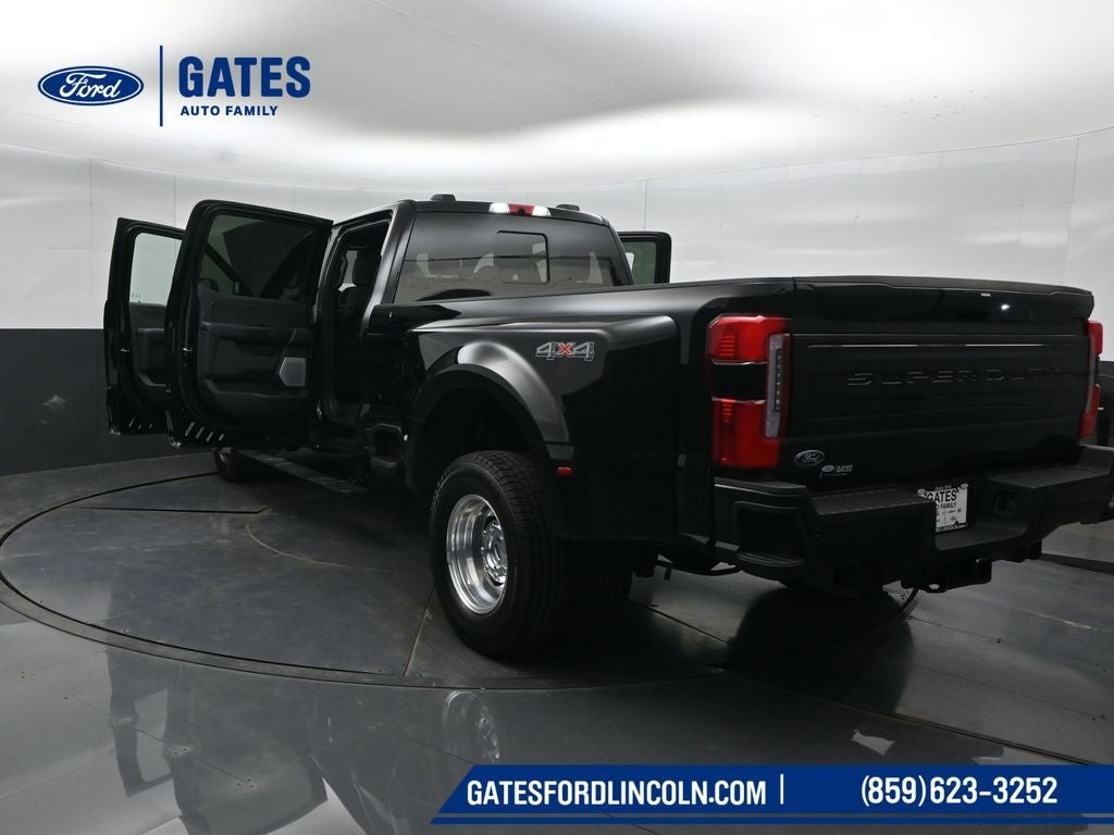 2026 Ford F-350SD Platinum DRW