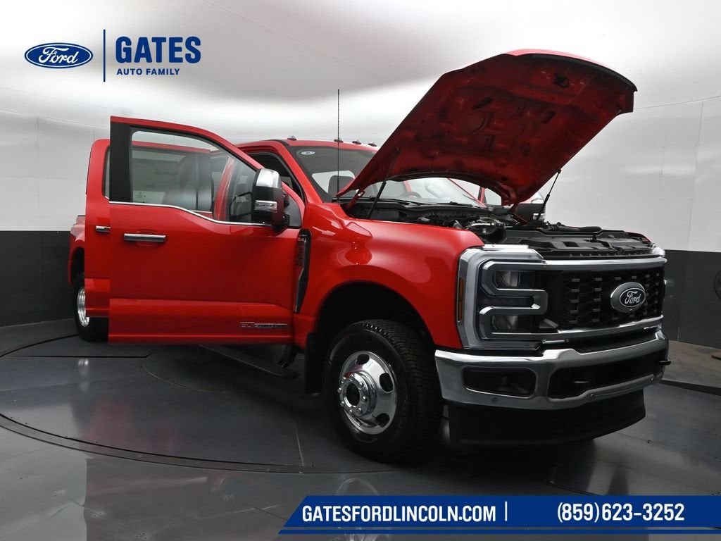 2027 Ford F-350SD Lariat DRW