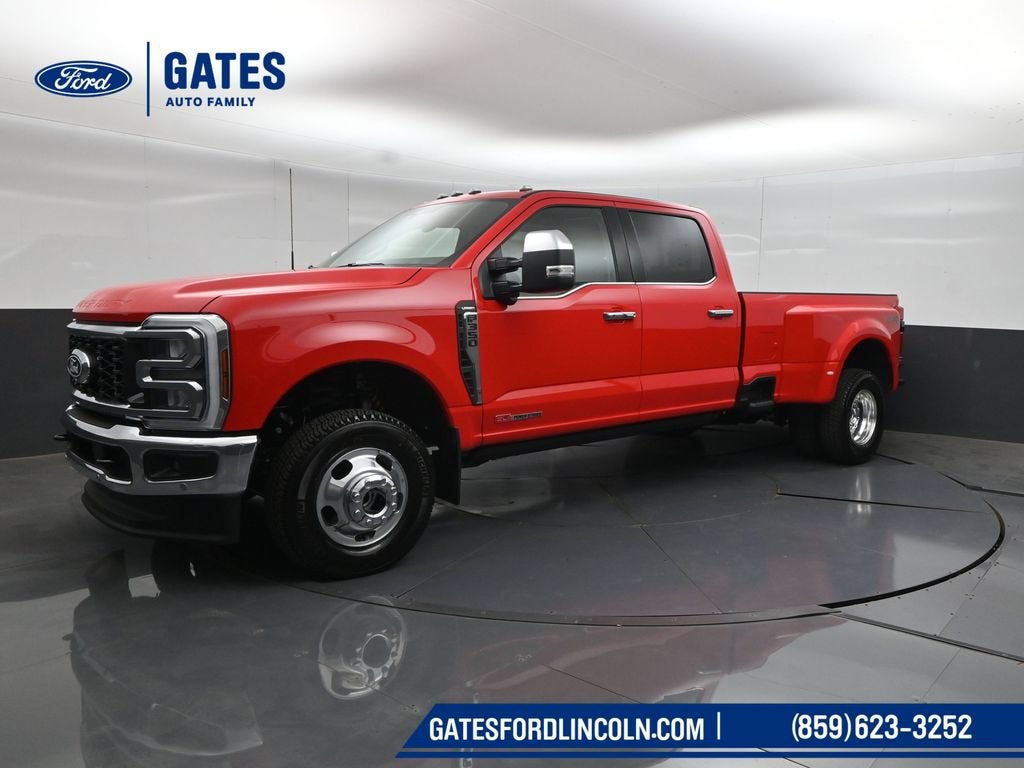 2027 Ford F-350SD Lariat DRW