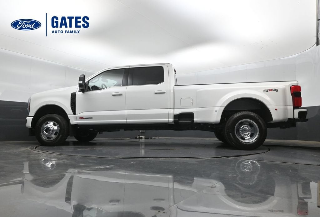 2027 Ford F-350SD DRW
