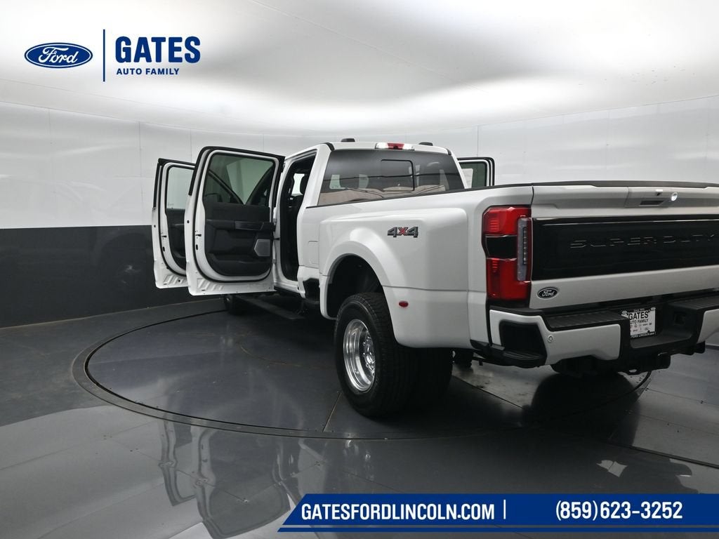 2027 Ford F-350SD DRW