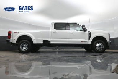 2027 Ford F-350SD Lariat DRW