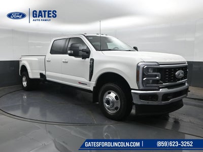 2027 Ford Super Duty F-350 DRW Pickup F-350® Lariat®