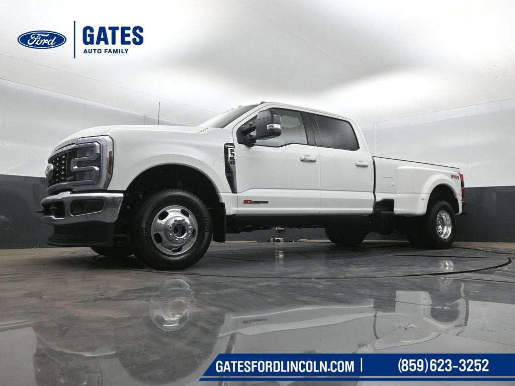 2027 Ford F-350SD Lariat DRW