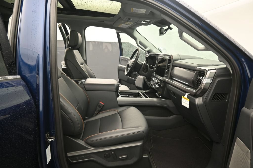 2027 Ford F-350SD Lariat DRW