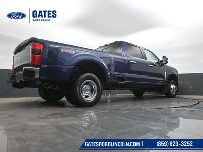 2027 Ford F-350SD Lariat DRW