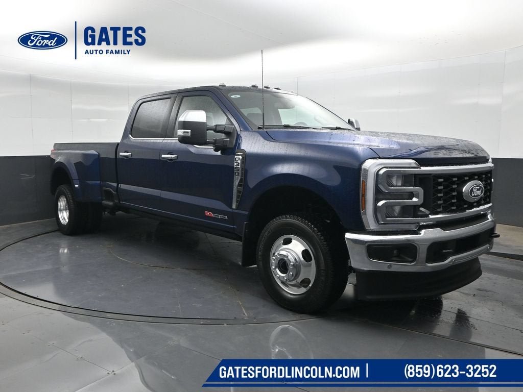 2027 Ford F-350SD Lariat DRW