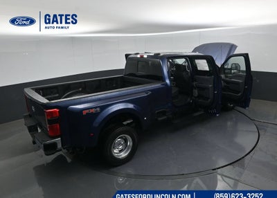 2027 Ford F-350SD Lariat DRW