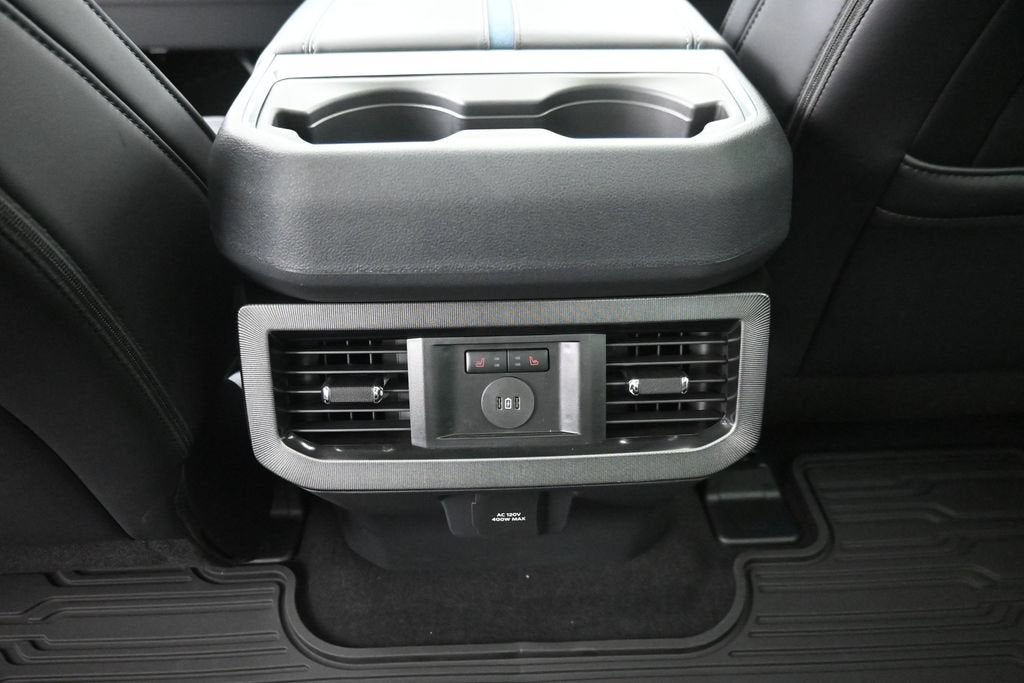 2027 Ford F-350SD Platinum DRW