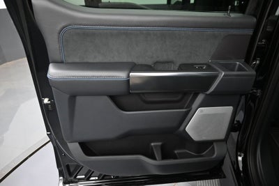 2027 Ford F-350SD Platinum DRW