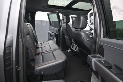 2027 Ford F-350SD Lariat DRW