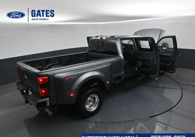 2027 Ford F-350SD Lariat DRW