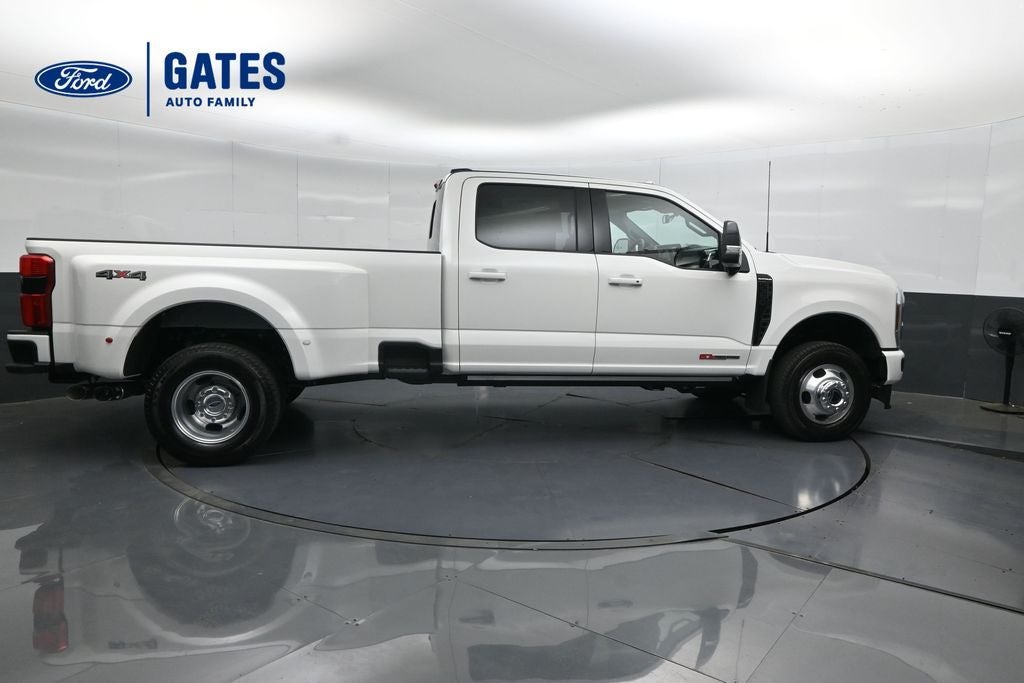 2026 Ford F-350SD Platinum DRW