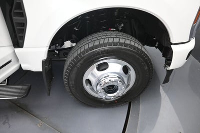 2026 Ford F-350SD Platinum DRW