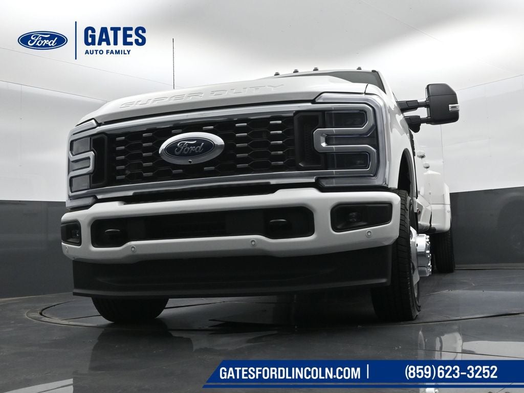 2026 Ford F-350SD Platinum DRW