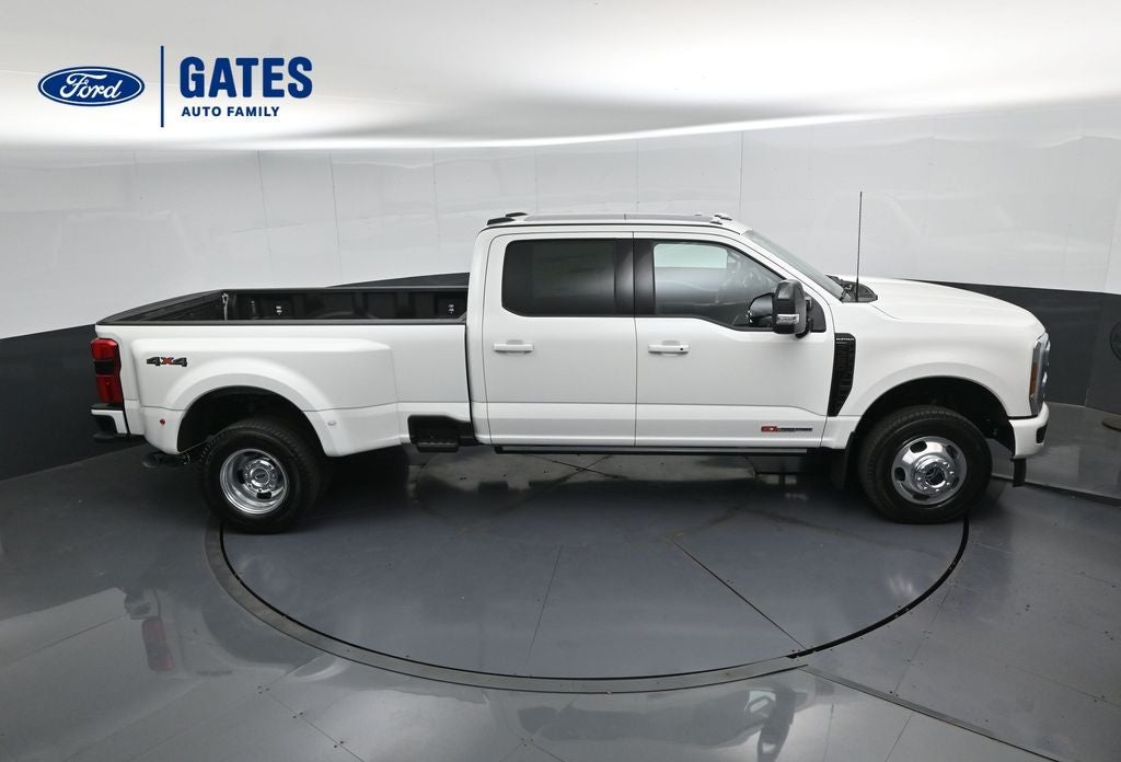 2026 Ford F-350SD Platinum DRW