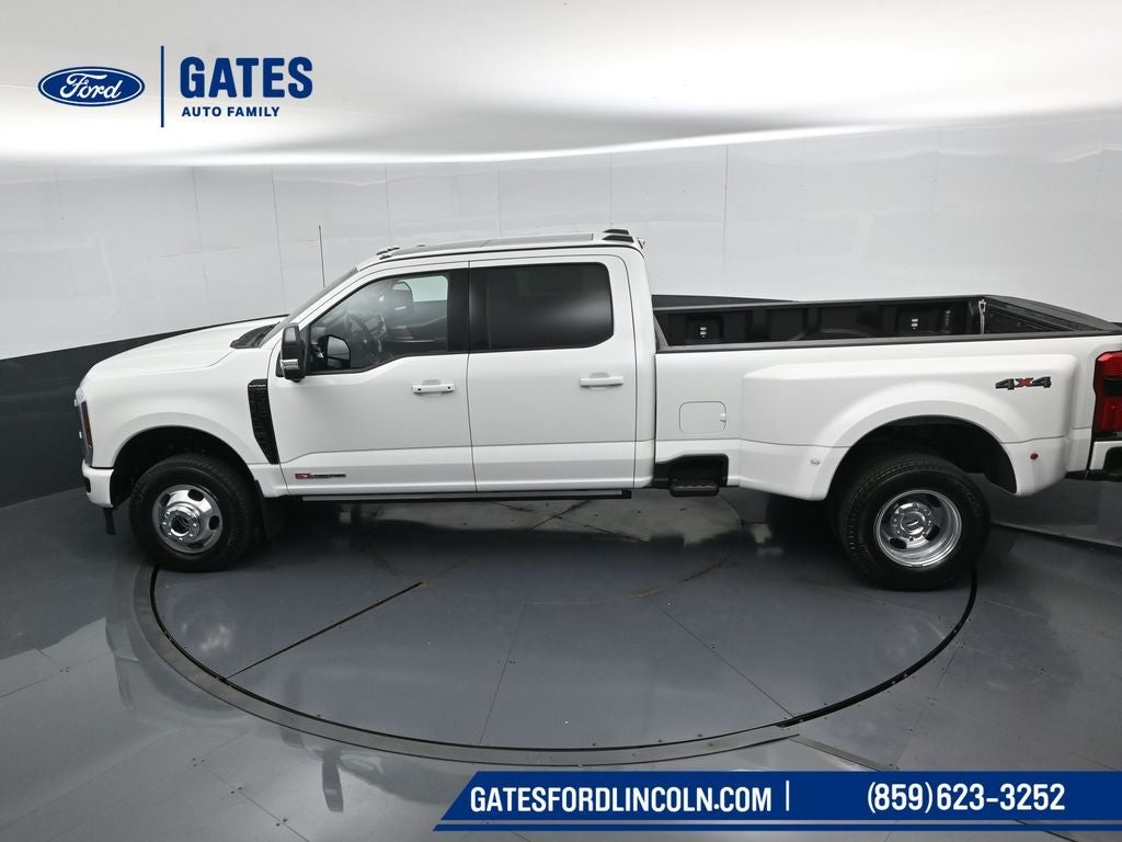 2026 Ford F-350SD Platinum DRW