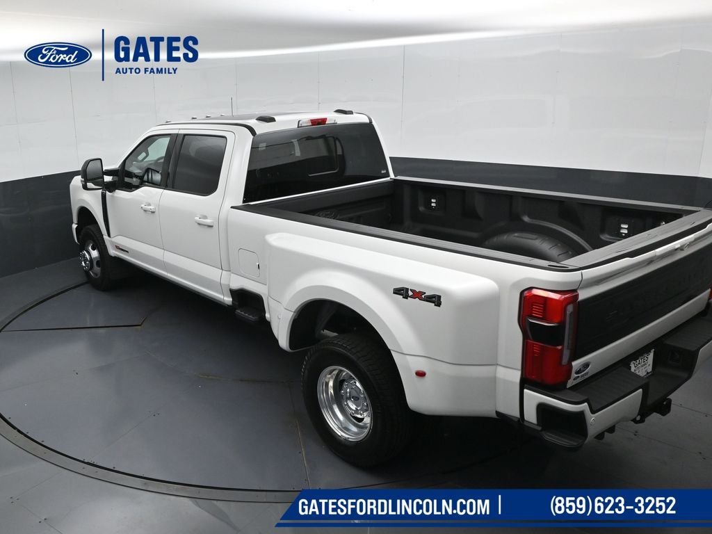 2026 Ford F-350SD Platinum DRW